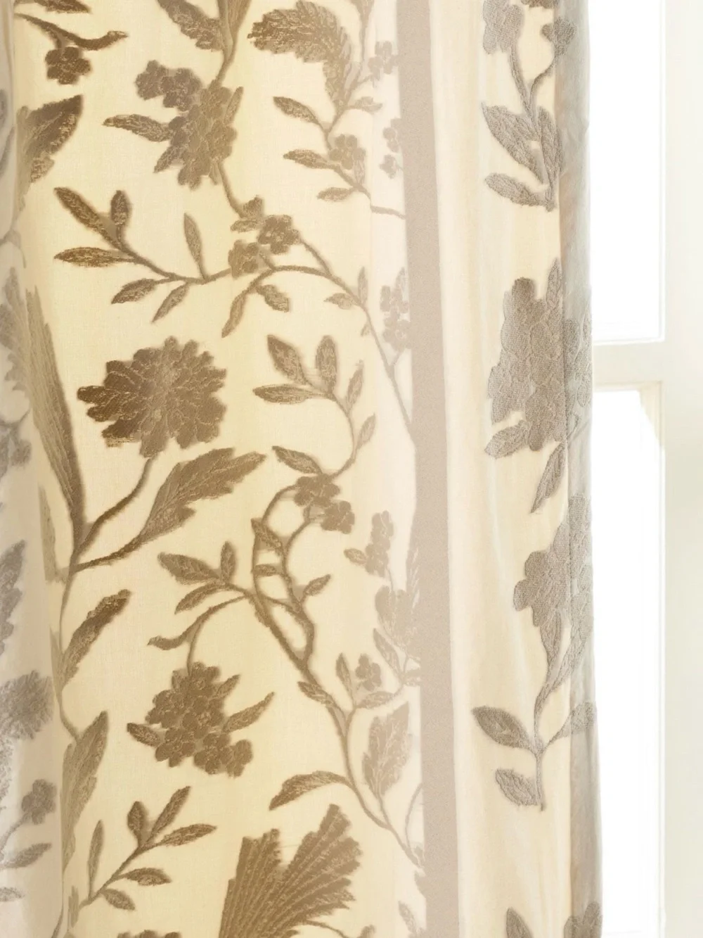 Anthropologie Francine Woven Cotton Floral Curtain NEW 84”x50 1 Panel